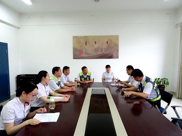 1468312099109808.jpg 14677941114102227.jpg