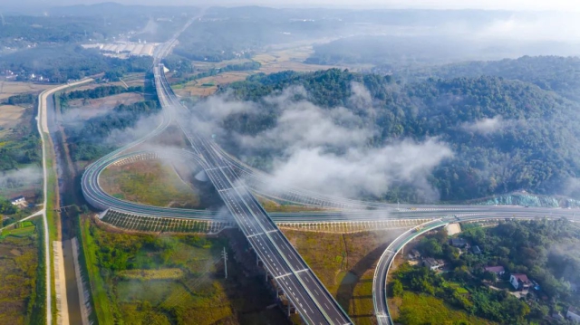 1733877051476119.jpg 03.jpg