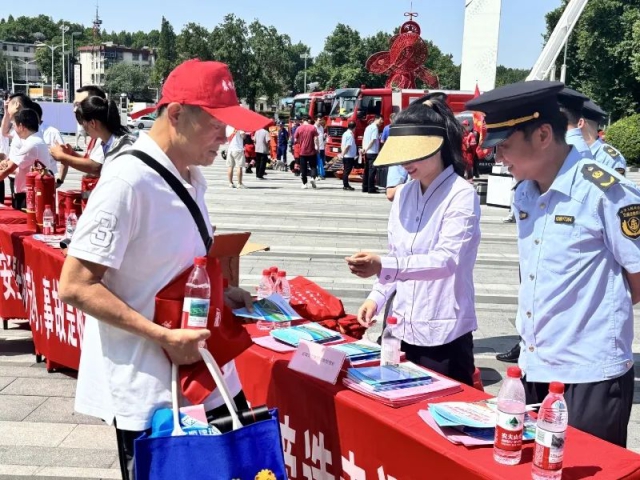 1750158541783324.jpg 06.jpg